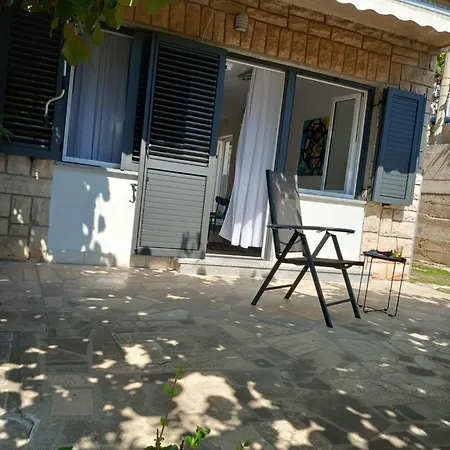 アパート Viktorija