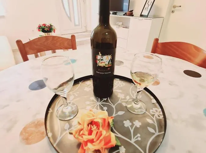 Διαμέρισμα Viktorija *