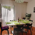Apartman Viktorija *