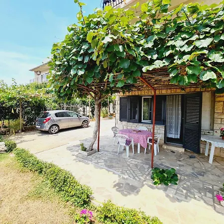 Viktorija Apartman